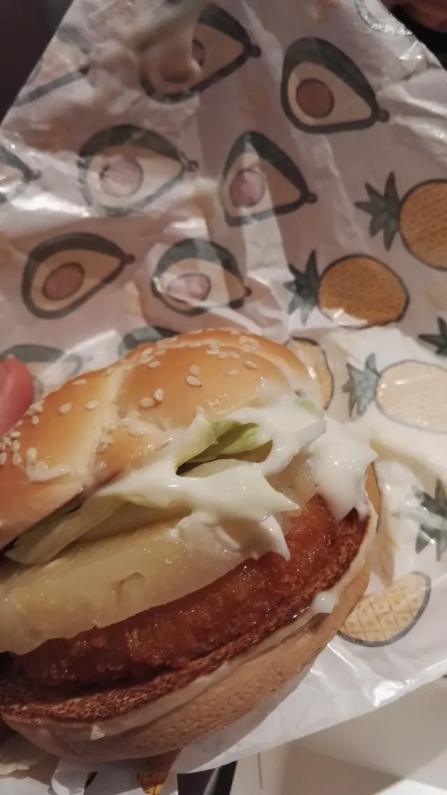 菠蘿滋味蝦堡