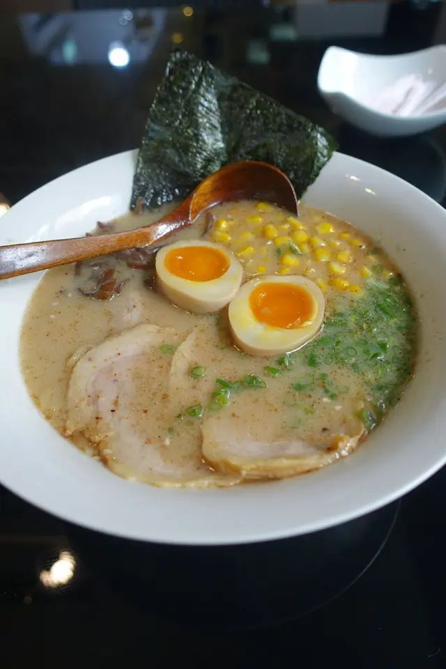 黑蒜油粟米拉麵