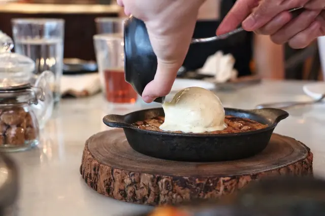Skillet Chocolate Chip Cookie