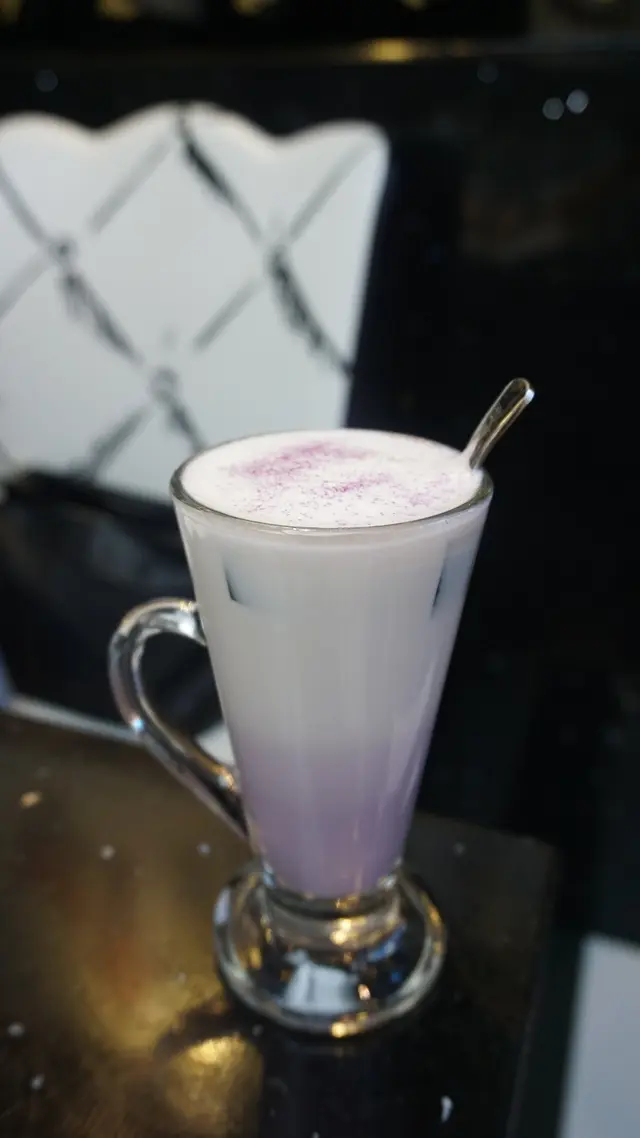 熱紫薯黑鑽石,本來不知道什麼是黑鑽石,但看過英文解釋就知道了