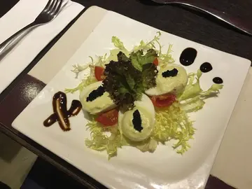 Devilled egg w/ caviar
