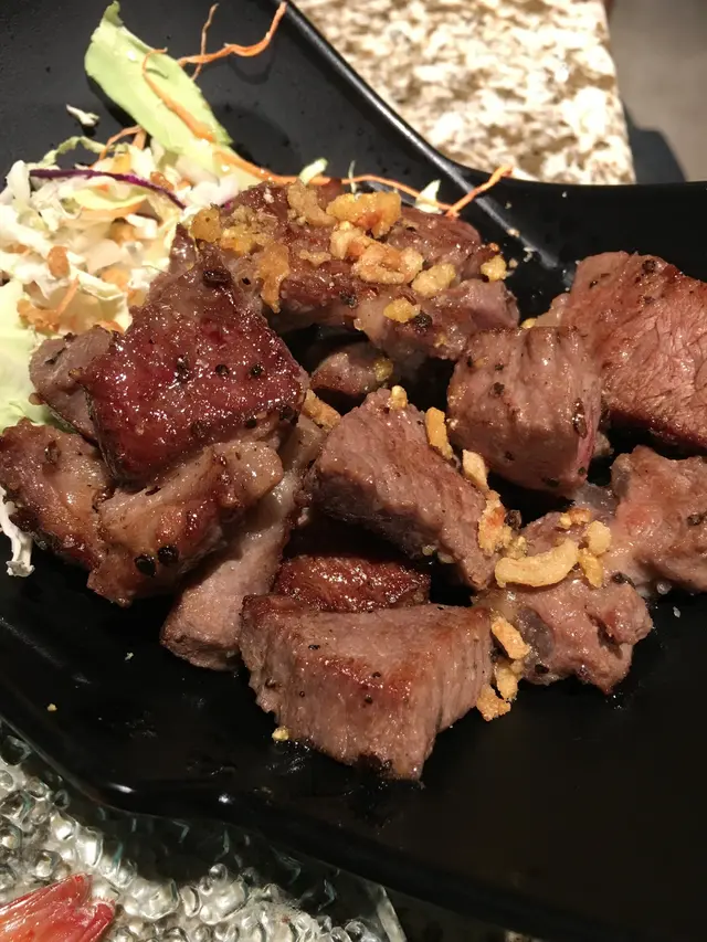 鐵板一口牛