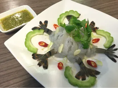 一份有6大隻生蝦 每隻都非常厚肉😳 份量都算合理