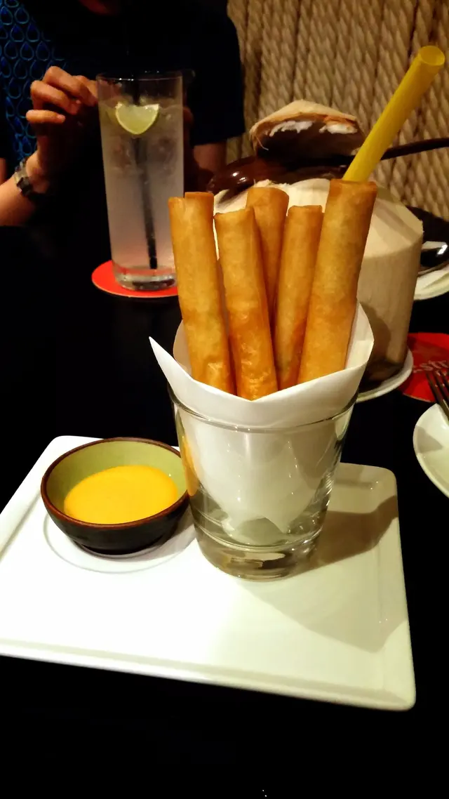 CRISPY SHRIMP  SPRING ROLLS