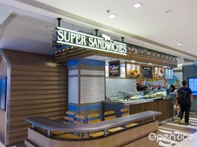 Oliver's Super Sandwiches