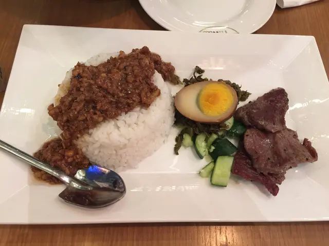 香煎沙朗肉燥飯