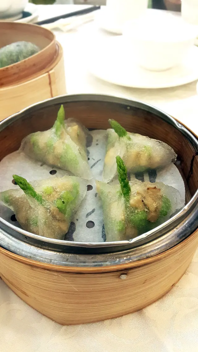 鮮菇露筍餃$35(另加一件$12)