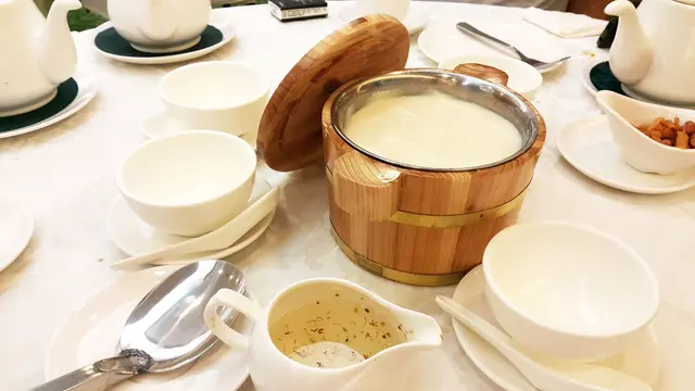 豆腐花配桂花蜜