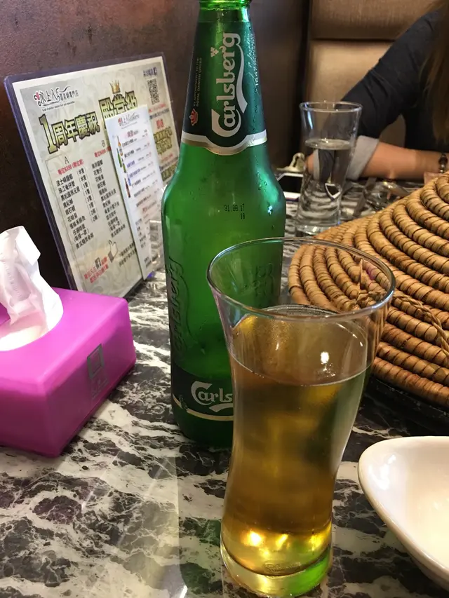 嘉士伯啤酒