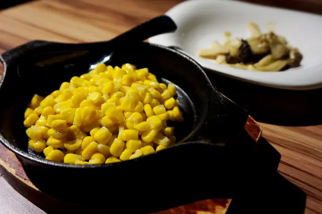 日式炒雜菌、牛油粟米