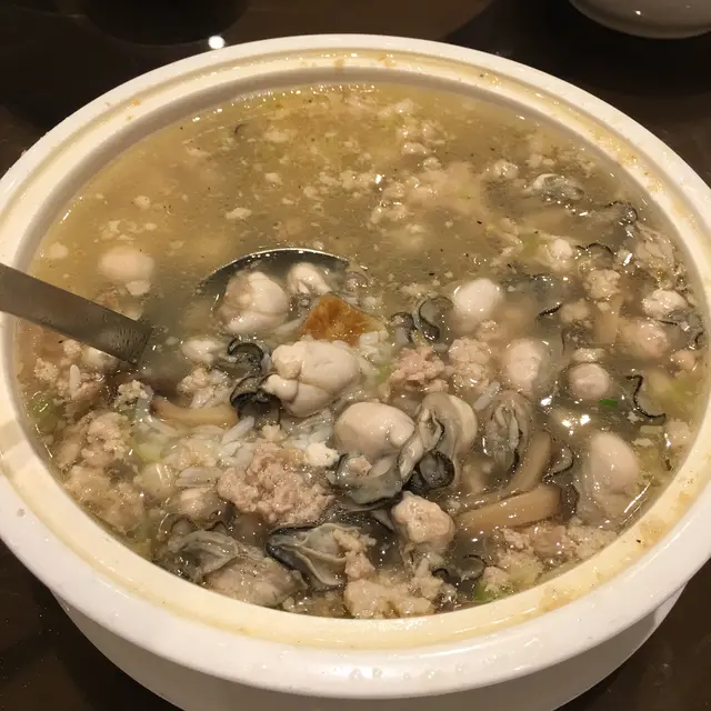 潮州肉碎蠔仔粥
