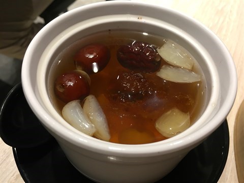 紅棗圓肉百合燉桃膠 - 觀塘的尚素