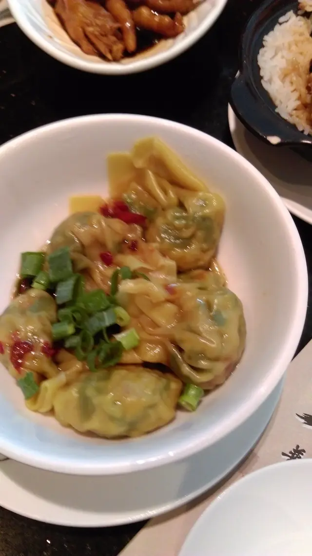 自家醬汁韭菜餃