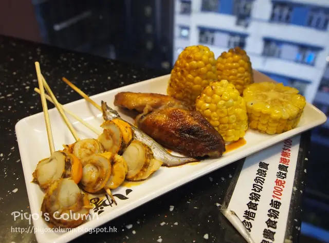 汁燒帆立貝鎖水易咬,素來穩陣的牛油燒粟米卻怪怪的。