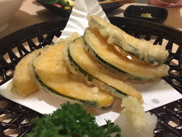 外脆內粉,炸得恰到好處。