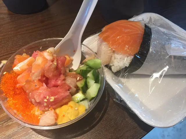 大滿足山，忘記影相就開始食坐山