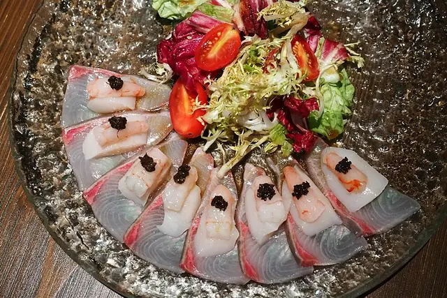 章紅魚薄切黑松露帶子