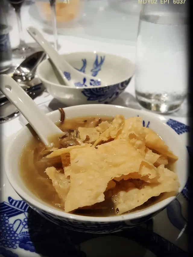 花膠拆燴五蛇羹