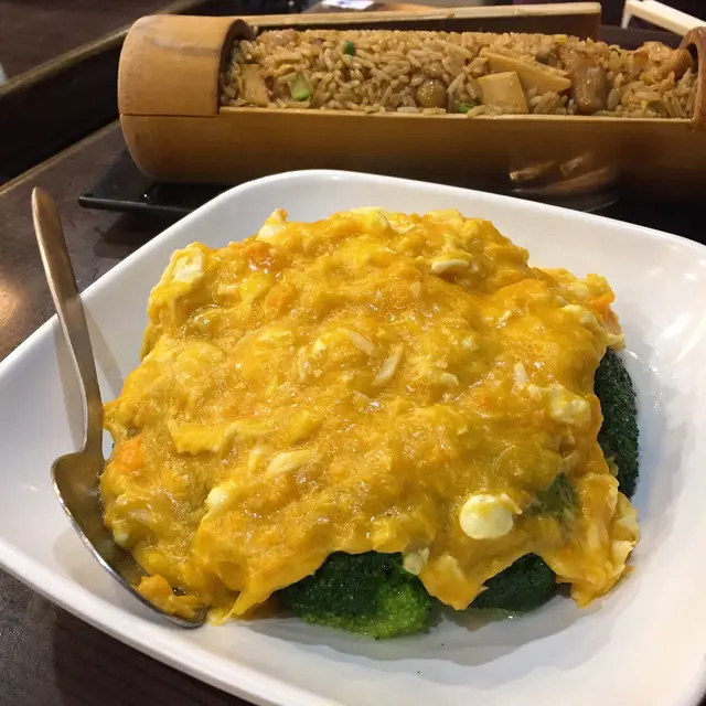 金沙蟹肉西蘭花