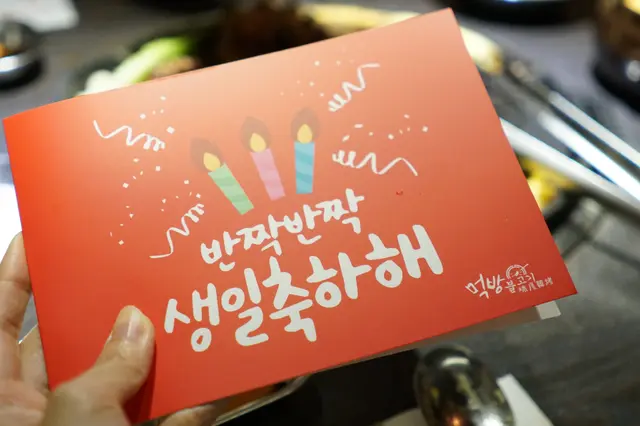 愛情以外,友情同樣能帶給人甜蜜溫暖的感覺。