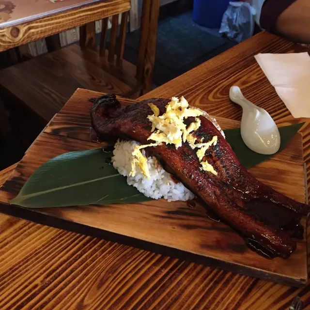 原燒成田醬炭火燒鰻魚飯