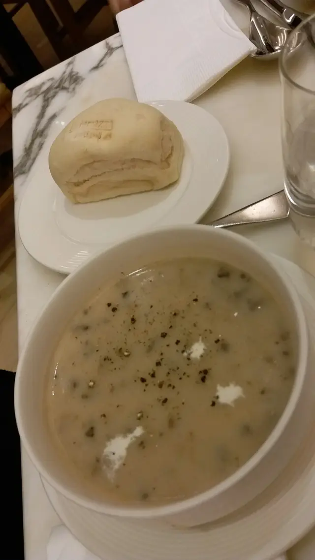 忌廉湯值得一試，味道夠濃
