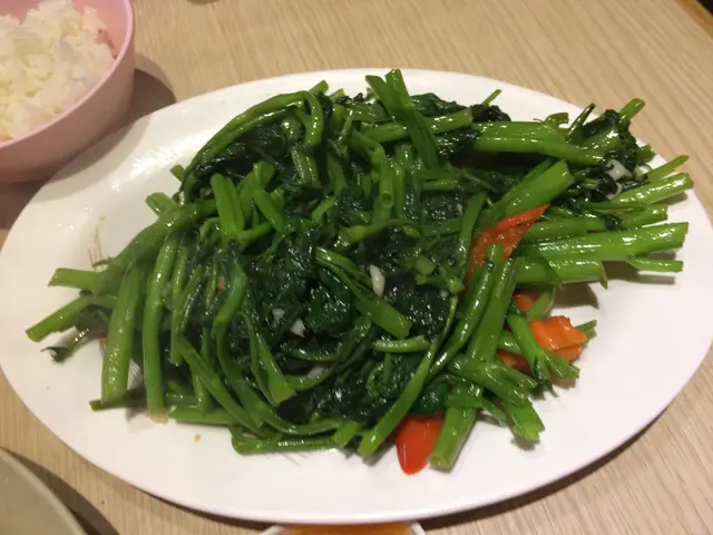 蒜蓉炒通菜