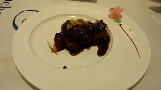 炒牛肉粒