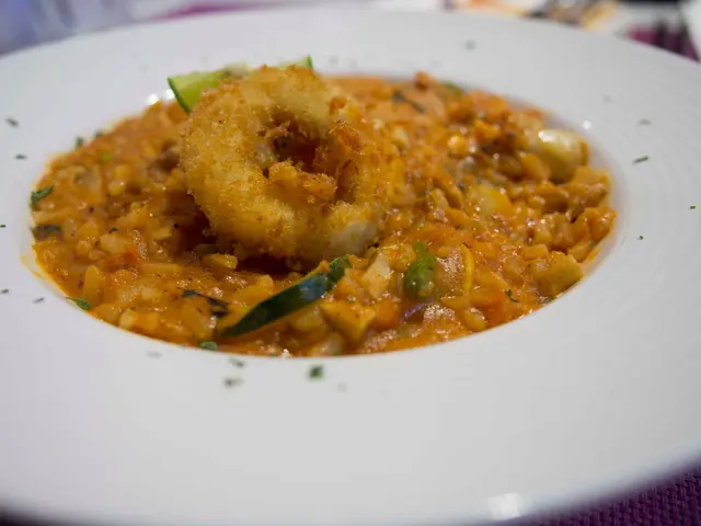 椰香鮮茄冬蔭功意大利飯配香酥蒟蒻