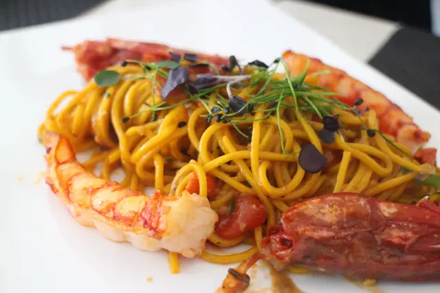 西班牙紅蝦,手造意大利幼麵,海鮮蝦膏汁 (Spanish Carabineros Red King Prawn Tagliolini)