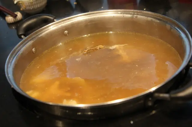 花膠響螺燉豬展