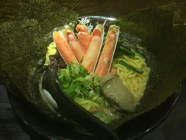 每隻蟹腳都好似手指咁粗，蟹肉結實，蟹味又十足，正！蟹迷 must try！😏