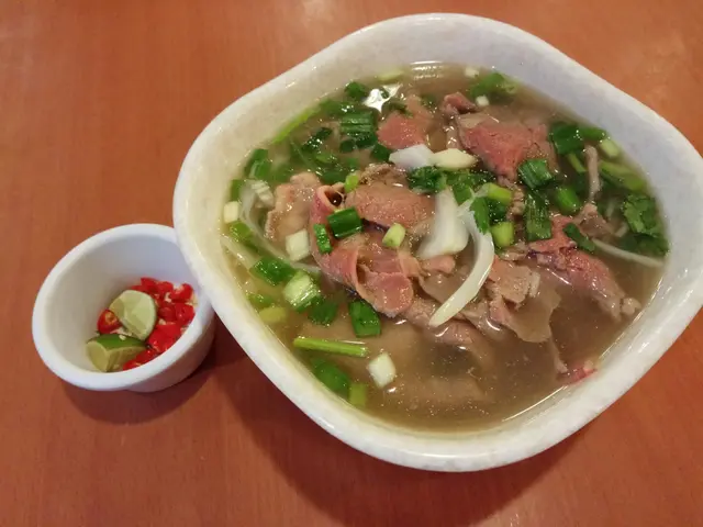 生牛河 呢個好抵 30幾蚊咋痴線 最推介食呢個