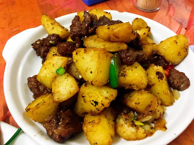 黑椒薯仔牛柳粒