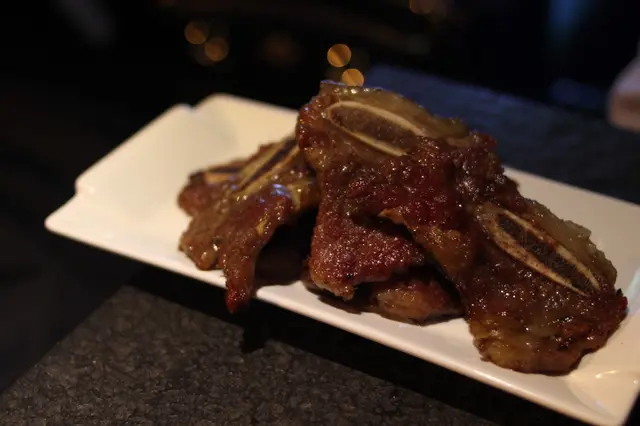 黑椒牛仔骨