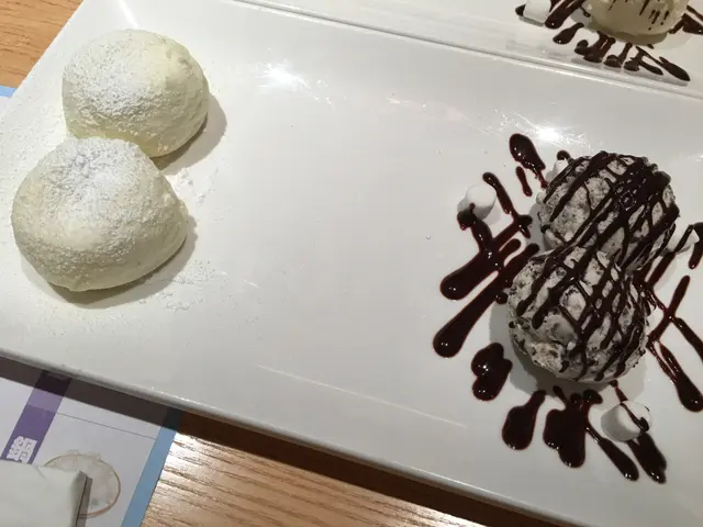 香蕉高力豆沙配雪糕