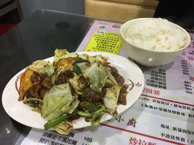 客飯送熱或凍菜蜜一杯