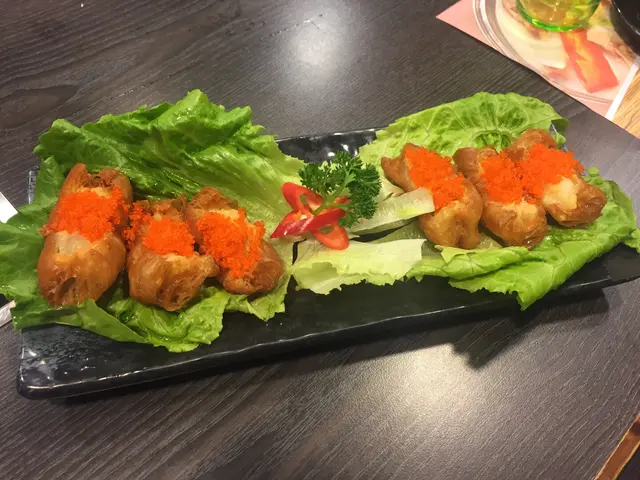 蟹籽墨魚油炸鬼