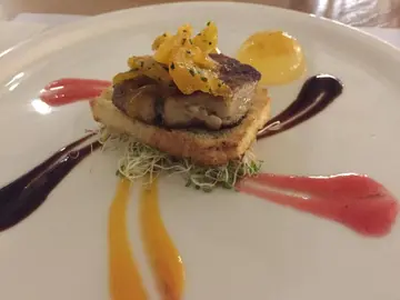 香煎鹅肝三式杏脯