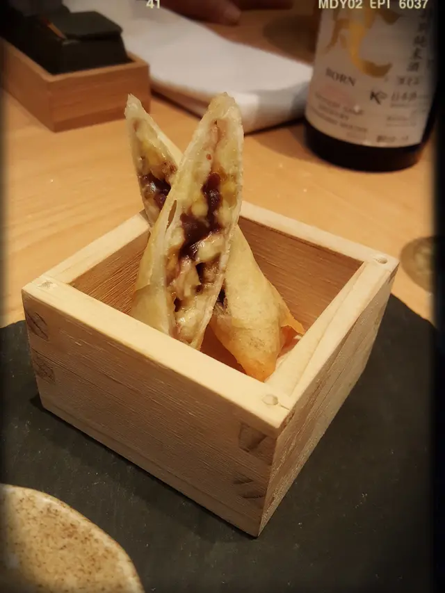 紅豆香蕉春卷配豆腐雪糕（$58）