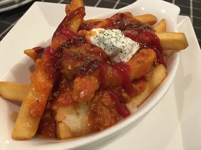 加拿大肉醬鋪天薯條