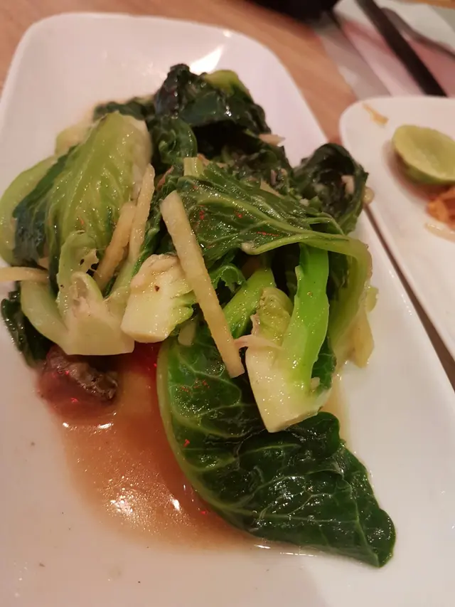咸魚炒椰菜苗