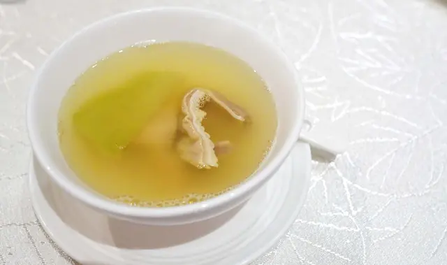 濃郁而又不嗆喉, 清澈而又不腥的暖胃湯水