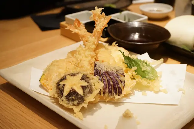 大蝦野菜天婦羅拼盤