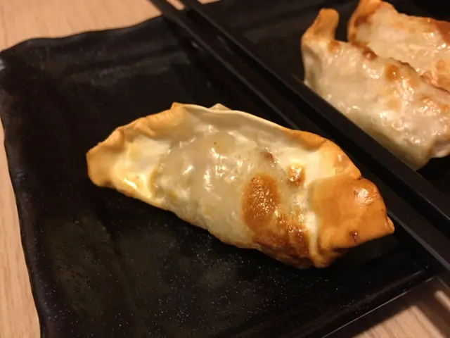 個皮有小小脆,我鐘意呢種口感