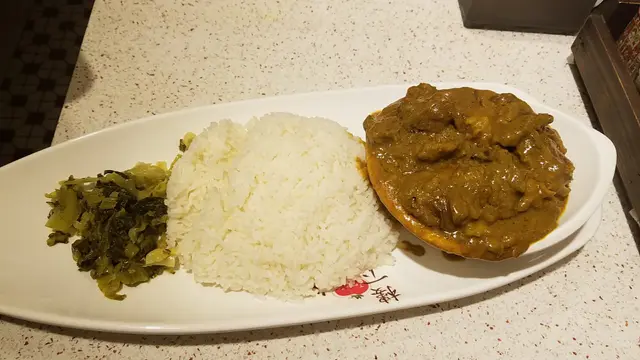 咖喱牛腩飯
