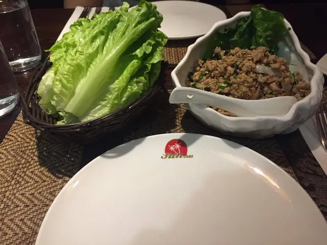 肉碎生菜包豬
