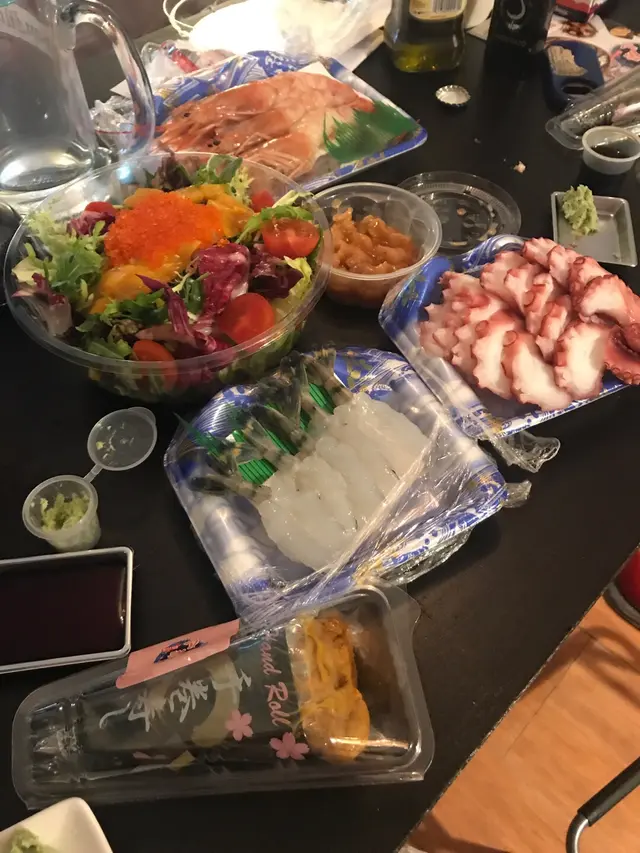 三百幾蚊咁多嘢食