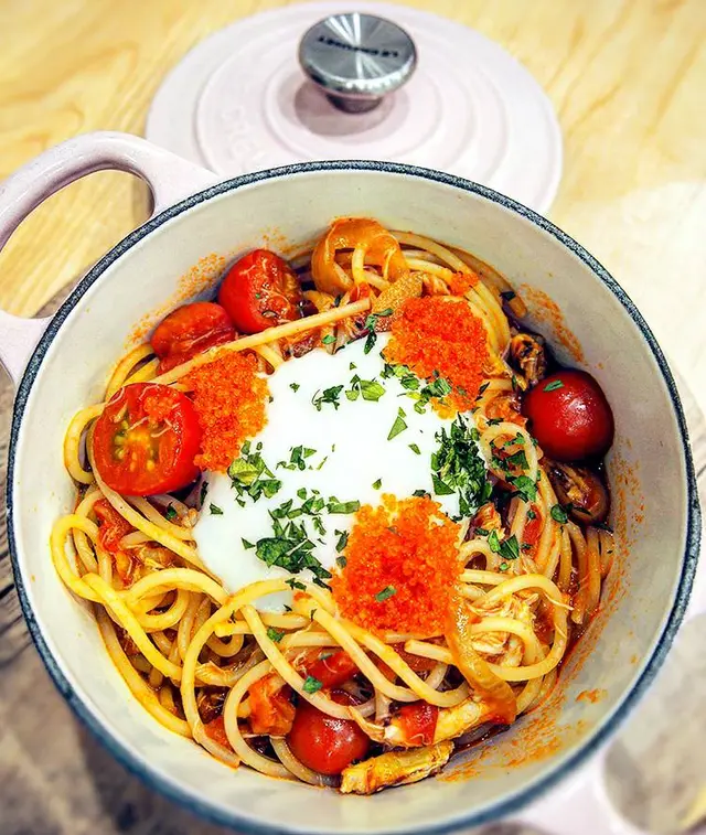 溫泉蛋蕃茄蟹肉意粉