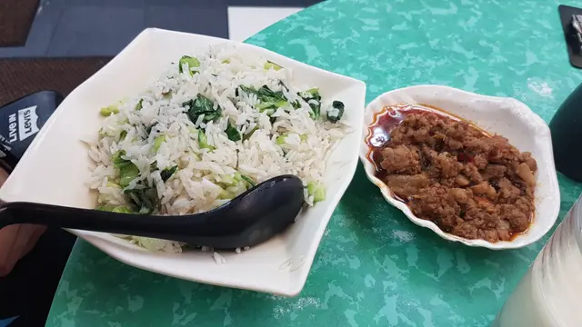 擔擔菜飯